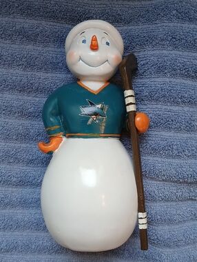 San Jose Sharks NHL Hockey Christmas Snowman Figurine 8"
